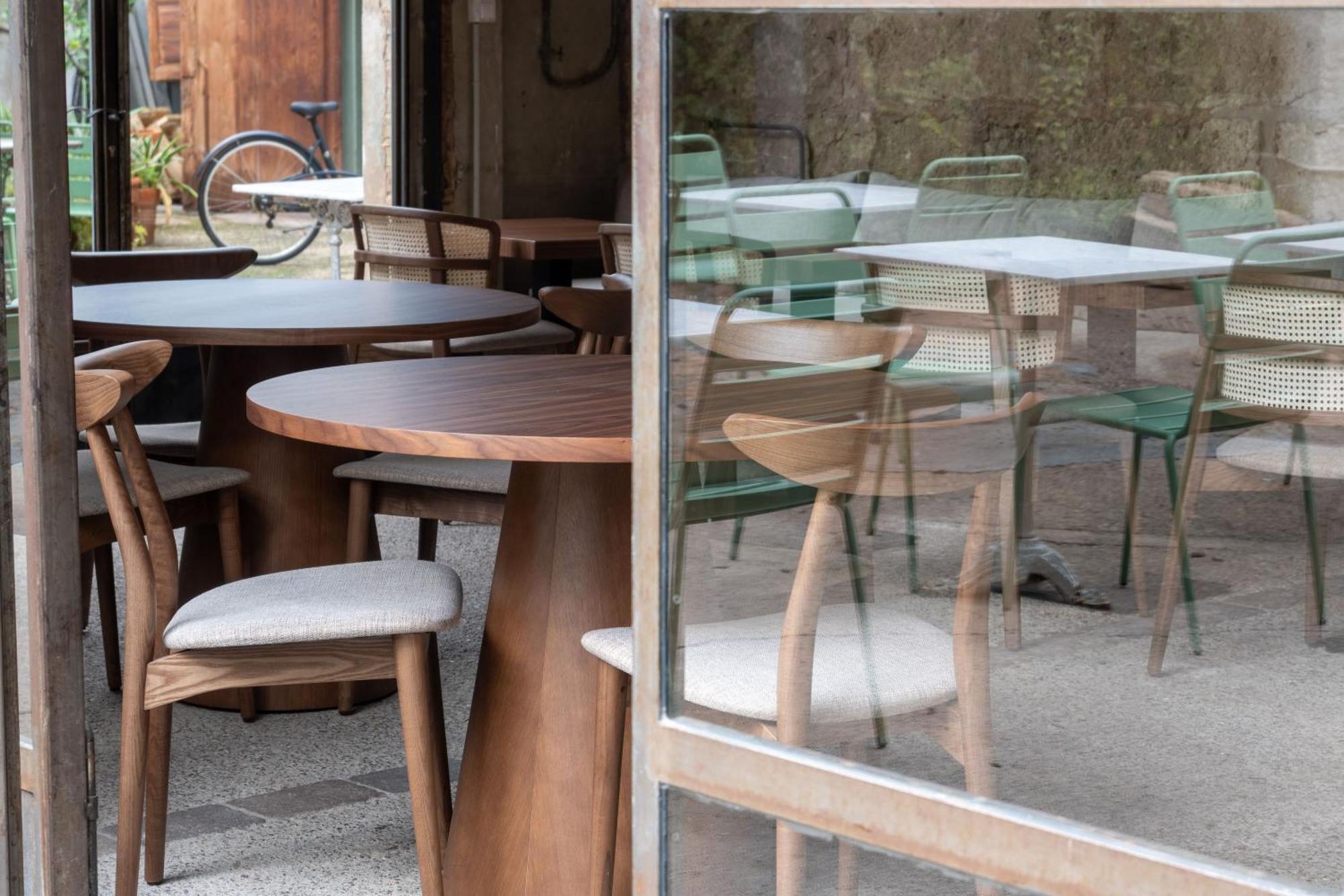 Flora Acomodação com café da manhã Banyoles Exterior foto